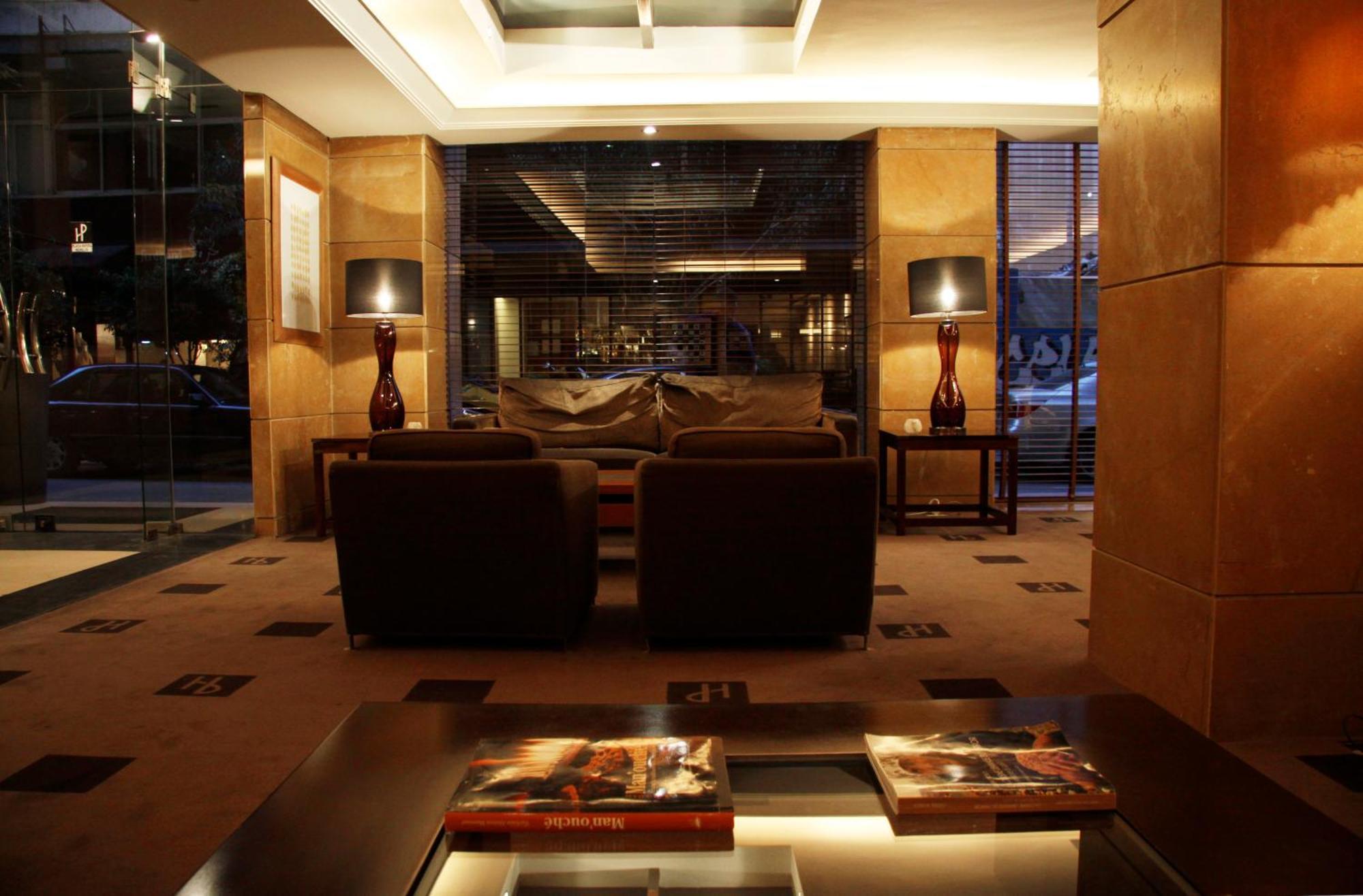 Plaza Hotel Бейрут Екстер'єр фото