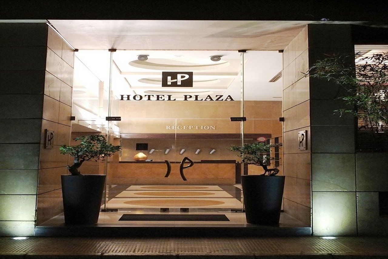 Plaza Hotel Бейрут Екстер'єр фото